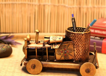 Iron-Engine-Pen-Holder-Rajasthani-Handicrafts